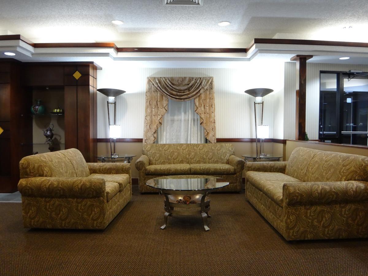 Windsor Inn & Suites Dodge City Exteriér fotografie