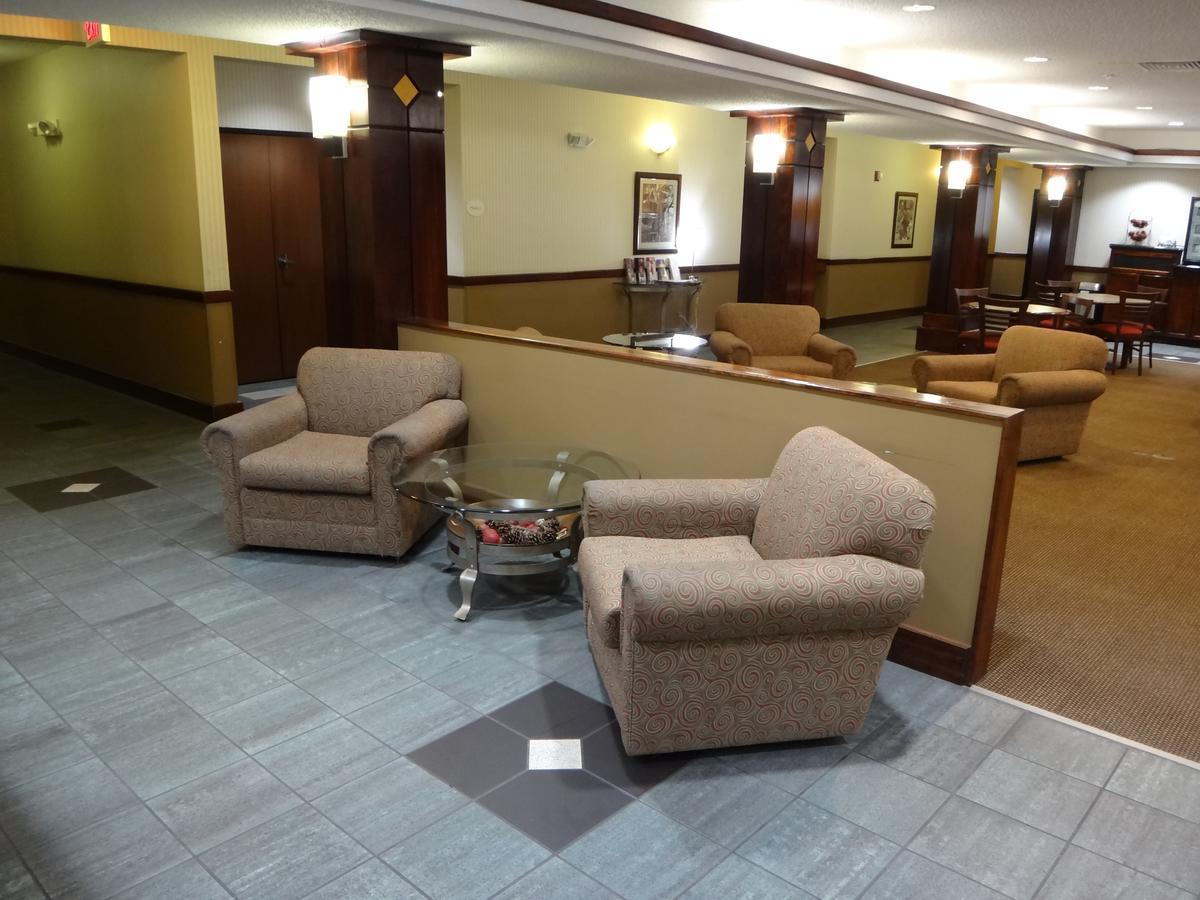 Windsor Inn & Suites Dodge City Exteriér fotografie