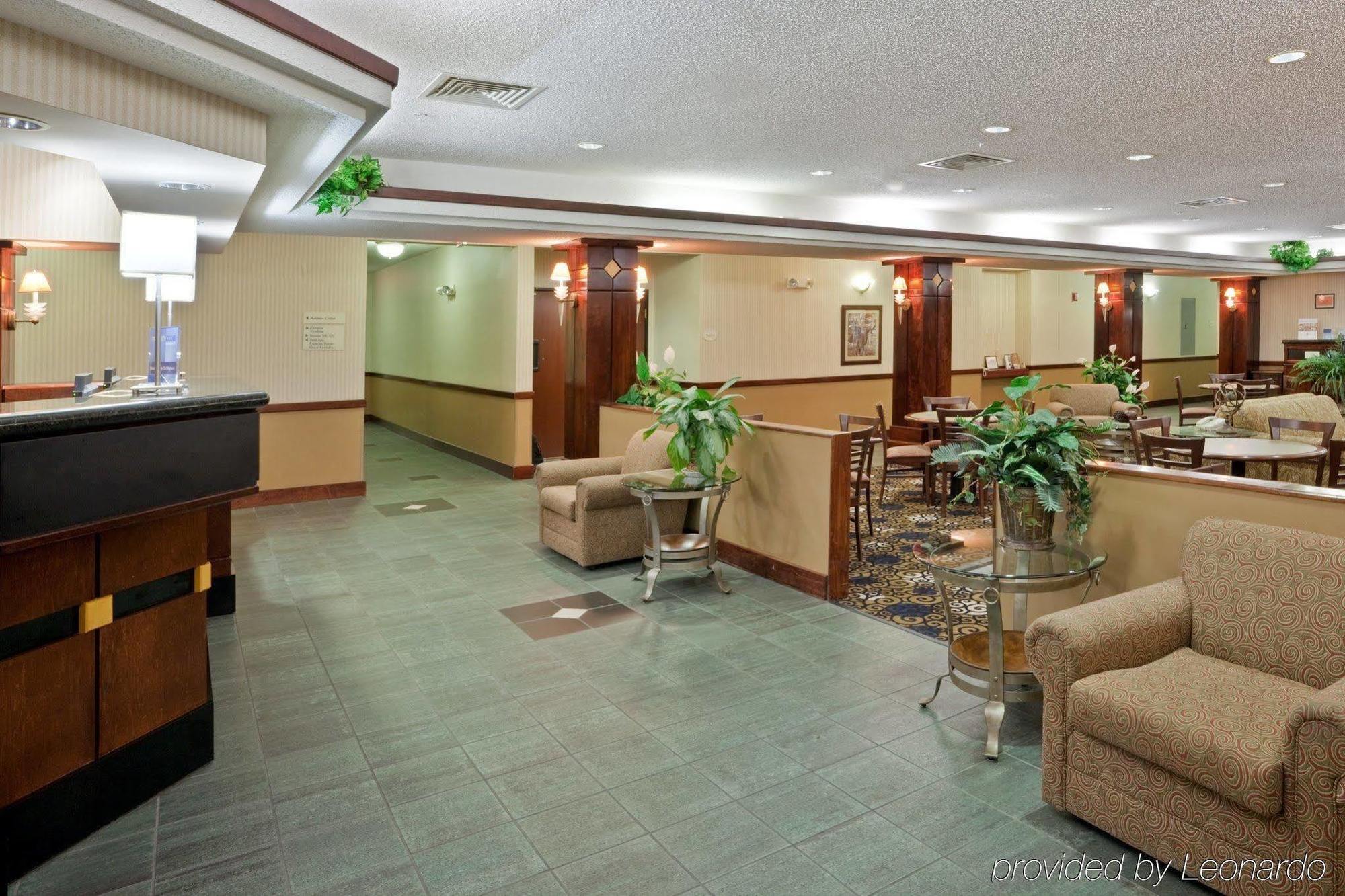 Windsor Inn & Suites Dodge City Exteriér fotografie